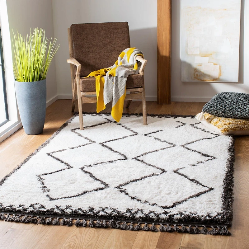 SAFAVIEH Carmella Stars Tapis Géométrique Shag