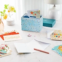Boîtes de cartes variées pour toutes les occasions et intercalaires pour organiser les cartes, Hallmark (Paquet de 100 cartes) – fête, remerciement, félicitations, mariage, bébé, « Je pense à toi », c