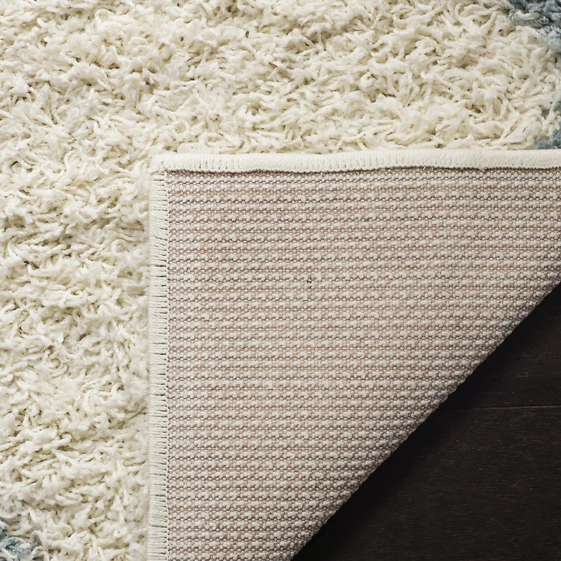 Safavieh Dallas Logan Geometric Shag Area Rug