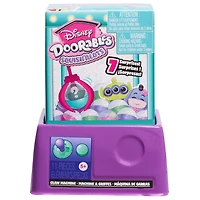 Machine à pince Disney Doorables avec figurines à collectionner et 11 accessoires, jouets pour enfants de 5 ans et plus par Just Play