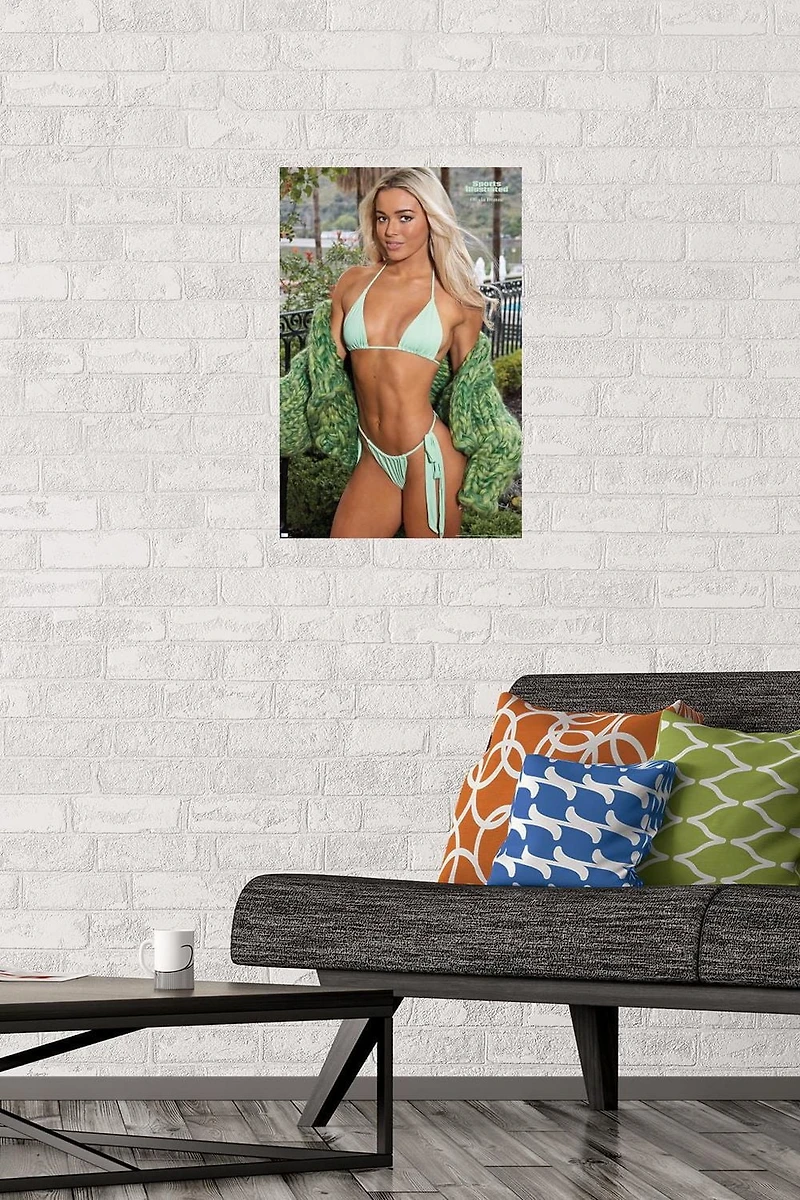 Sports Illustrated: Swimsuit Edition - Olivia Dunne 24 Wall Poster, 14.725" x 22.375"