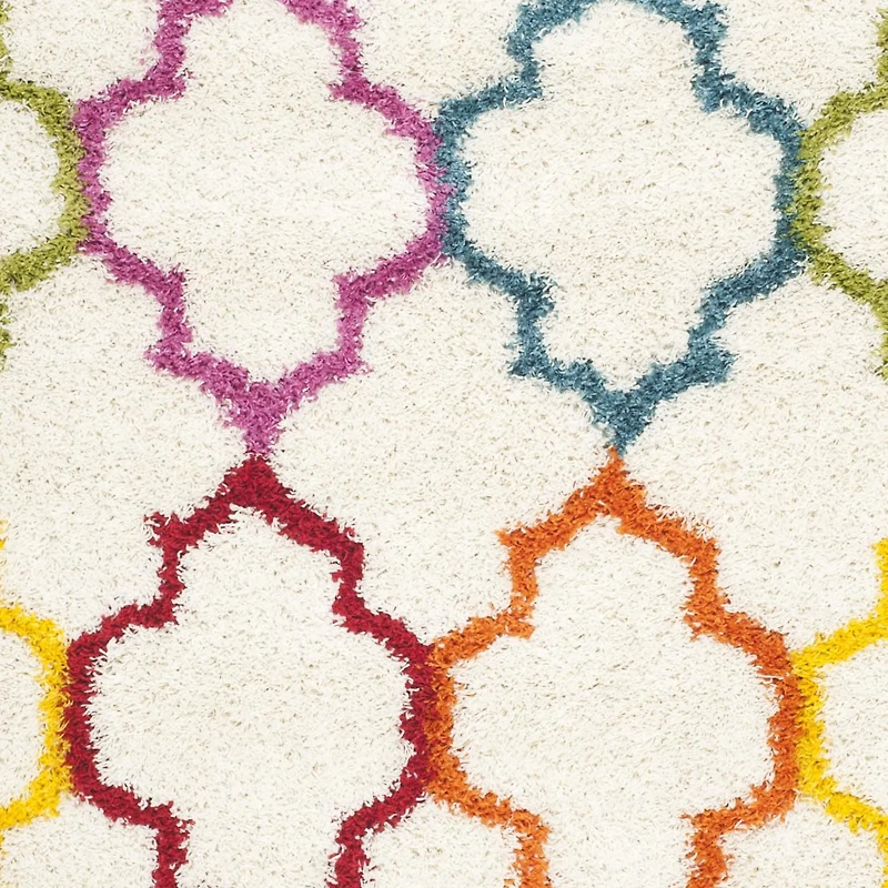 Safavieh Shag Kids Yadira Geometric Quatrefoil Area Rug
