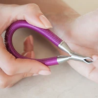 Pince à Ccuticules Tweezerman avec manche à ressort