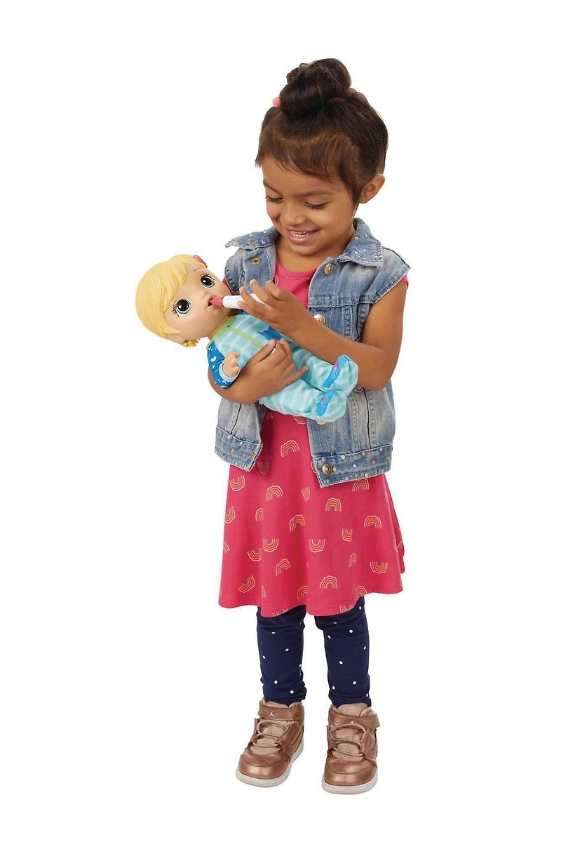 Baby Alive, Baby Alive prend son médicament, cheveux blonds, pyjama de chaton