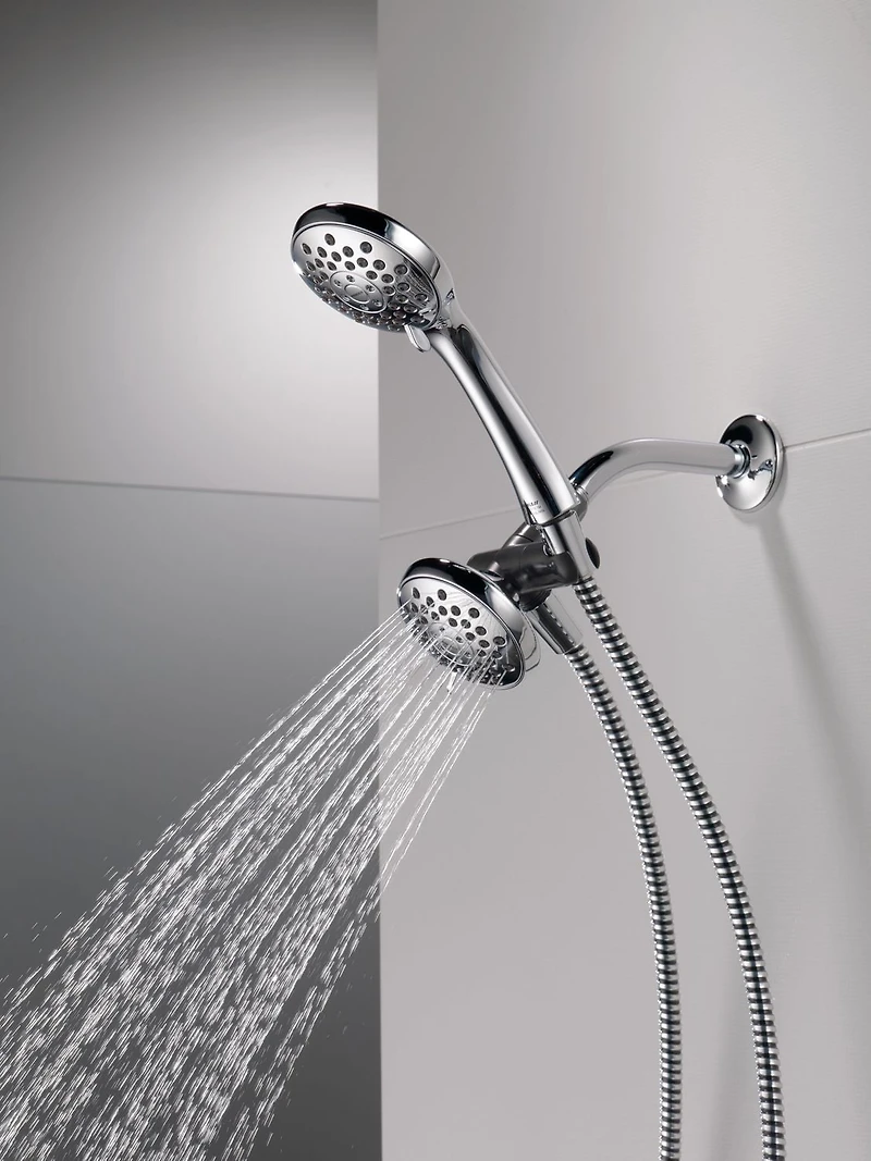 Ensemble combiné de douchette et pomme de douche 3.75 po à 3-réglages en Chrome Ensemble combiné de douchette et pomme de douche 3.75 po à 3-réglages en Chrome