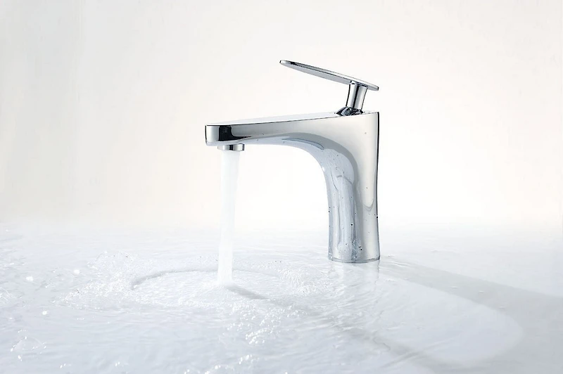 20.75-in. W CSA Rectangle Bathroom Undermount Sink Set In White - Chrome Hardware AI-23096
