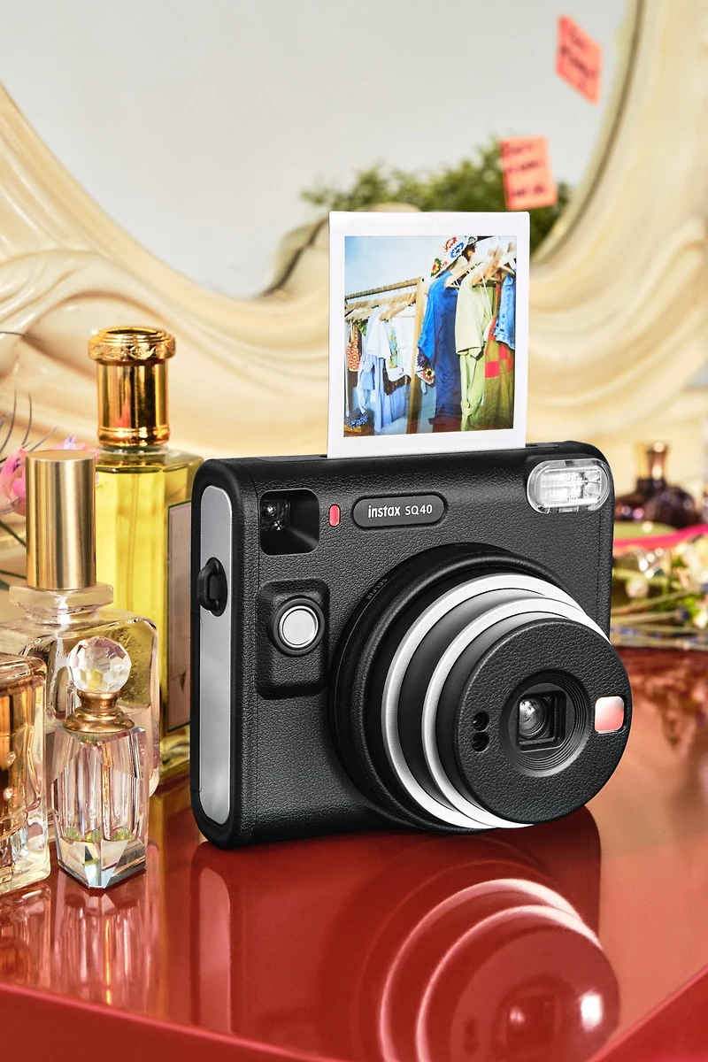 FUJIFILM INSTAX Square SQ40 Instant Camera