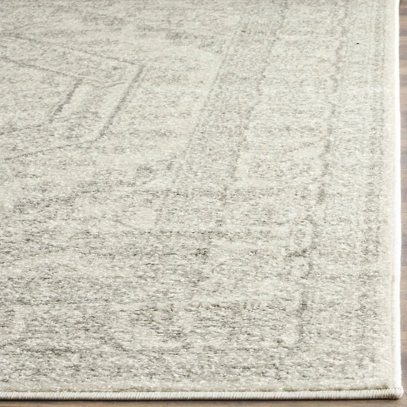 SAFAVIEH Adirondack Xavier Traditional Area Rug