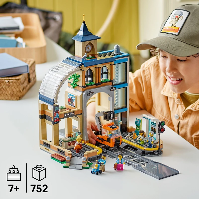 LEGO City La Gare Centrale, Ensemble pour les Amateurs de Jouets de Construction 60469