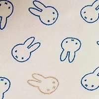 Play & Go - Miffy Mini - Tapis de Jeu 3-en-1 - Sac de Rangement et Sac à Couches - Amusant et Interactif - Collaboration avec Miffy - Diamètre 40 cm - Convient aux Nouveau-nés et Tout-petits - Facile