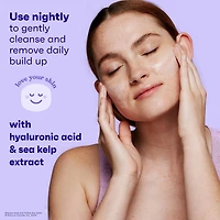 Clean & Clear Night Relaxing Facial Cleanser, Oil-Free Foaming Night Face Wash with Hyaluronic Acid & Sea Kelp Extract Gently Removes Oil & Pore Clogging Impurities, 240 mL