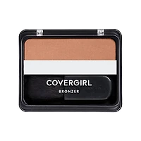 Poudre bronzante Cheekers de COVERGIRL