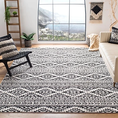 SAFAVIEH Tulum Lakisha Distressed Southwestern Area Rug
