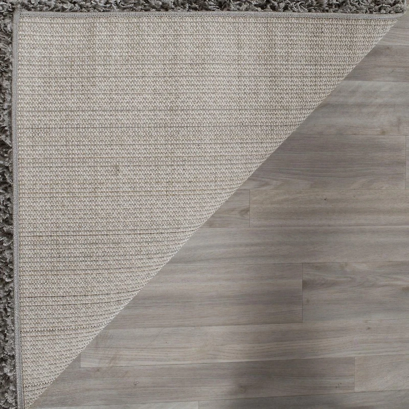 Safavieh Athens Solid Plush Shag Area Rug
