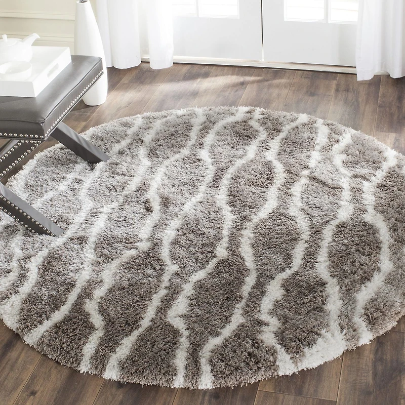 Safavieh Barcelona Melinda Geometric Shag Rug