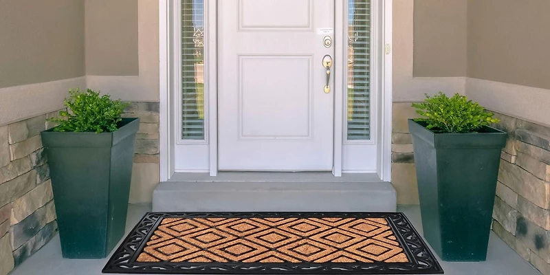 Grand paillasson en caoutchouc et fibre de coco à motif de diamants – 24 pouces x 36 pouces, tapis d’entrée durable et élégant