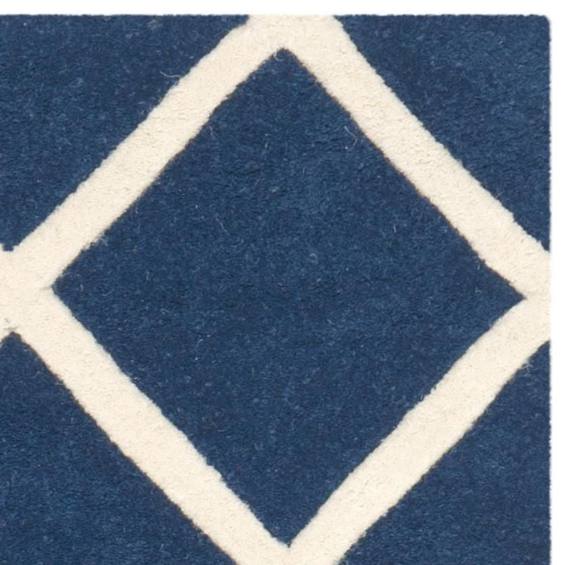 Safavieh Chatham Isaac Geometric Diamonds Area Rug