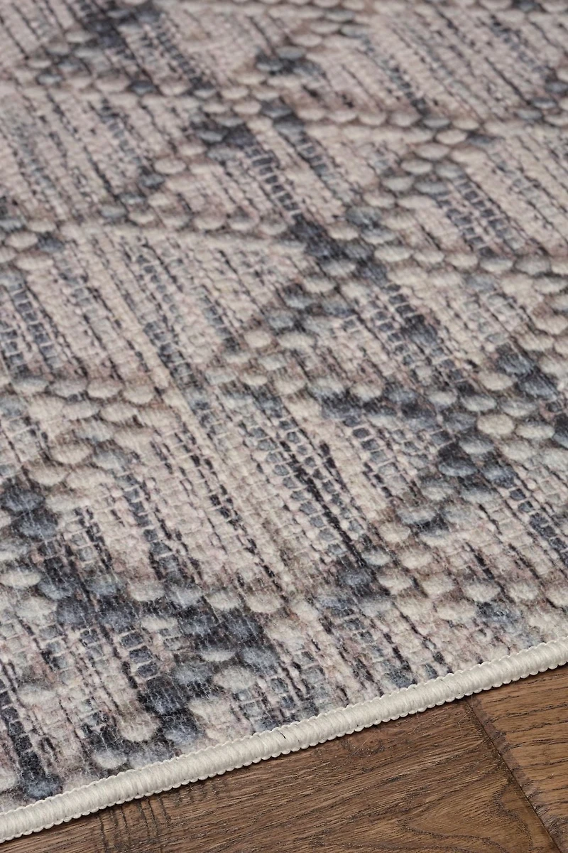 Mirage Macomb Cream & Blue 5' x 7' Area Rug
