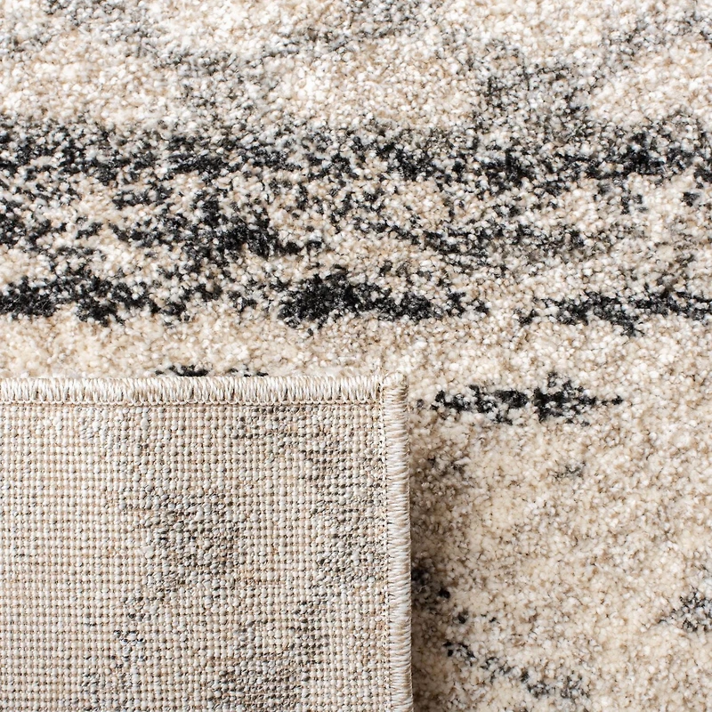 Safavieh Retro Coilean Abstract Area Rug
