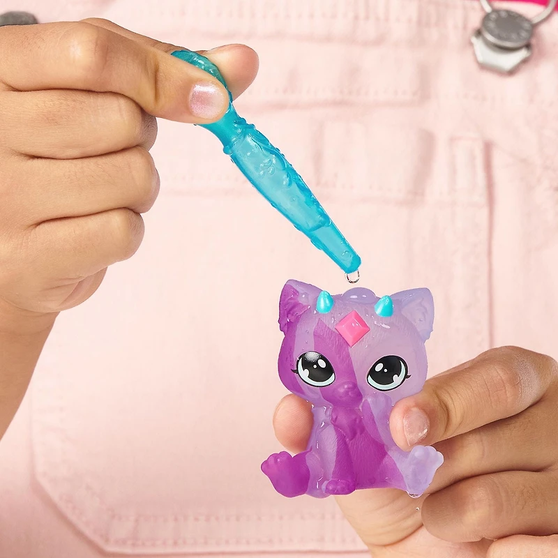 MAGIC MIXIES MIXLINGS TAP & REVEAL CAULDRON