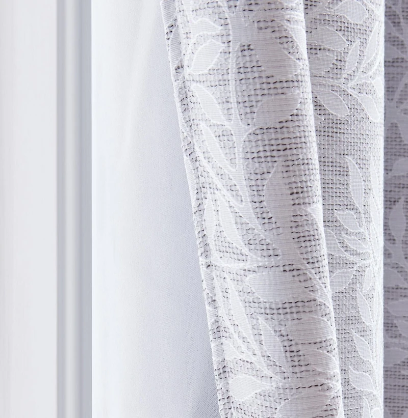 Panneau de rideau de fenêtre occultant en jacquard, motif de feuilles avec œillets