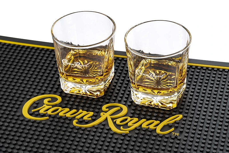 Crown Royal Whisky Decanter Set with 2 Drinking Glasses