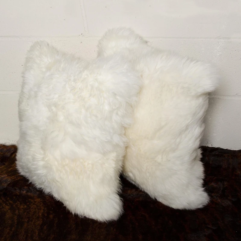 2 Pqt Coussins en Mouton 18"X18"