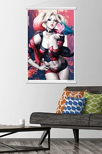 DC Comics - Harley Quinn - Kiss Wall Poster, 14.725" x 22.375"