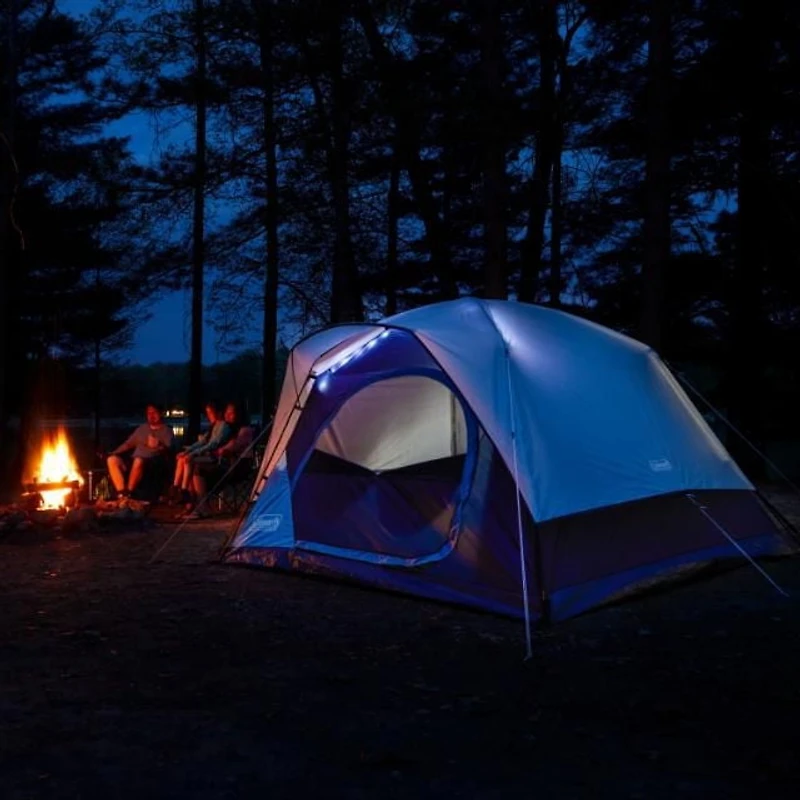 Tente de camping Coleman Skydome 4 personnes avec éclairage LED