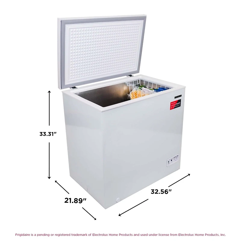Congélateur coffre Frigidaire 7 pi³ (198 L) pour garage, cuisine ou sous-sol, grande capacité de stockage, blanc