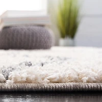 Safavieh Venus Nanda Tapis Géométrique Shag