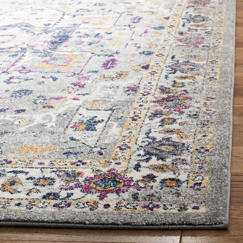 Safavieh Evoke Westley Traditional Area Rug