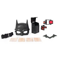 DC Comics, Jouet et accessoires pour jeu de rôle interactif Batman Detective Kit, Pièce à collectionner du film Batman, Jouet pour garçons et filles à partir de 4 ans