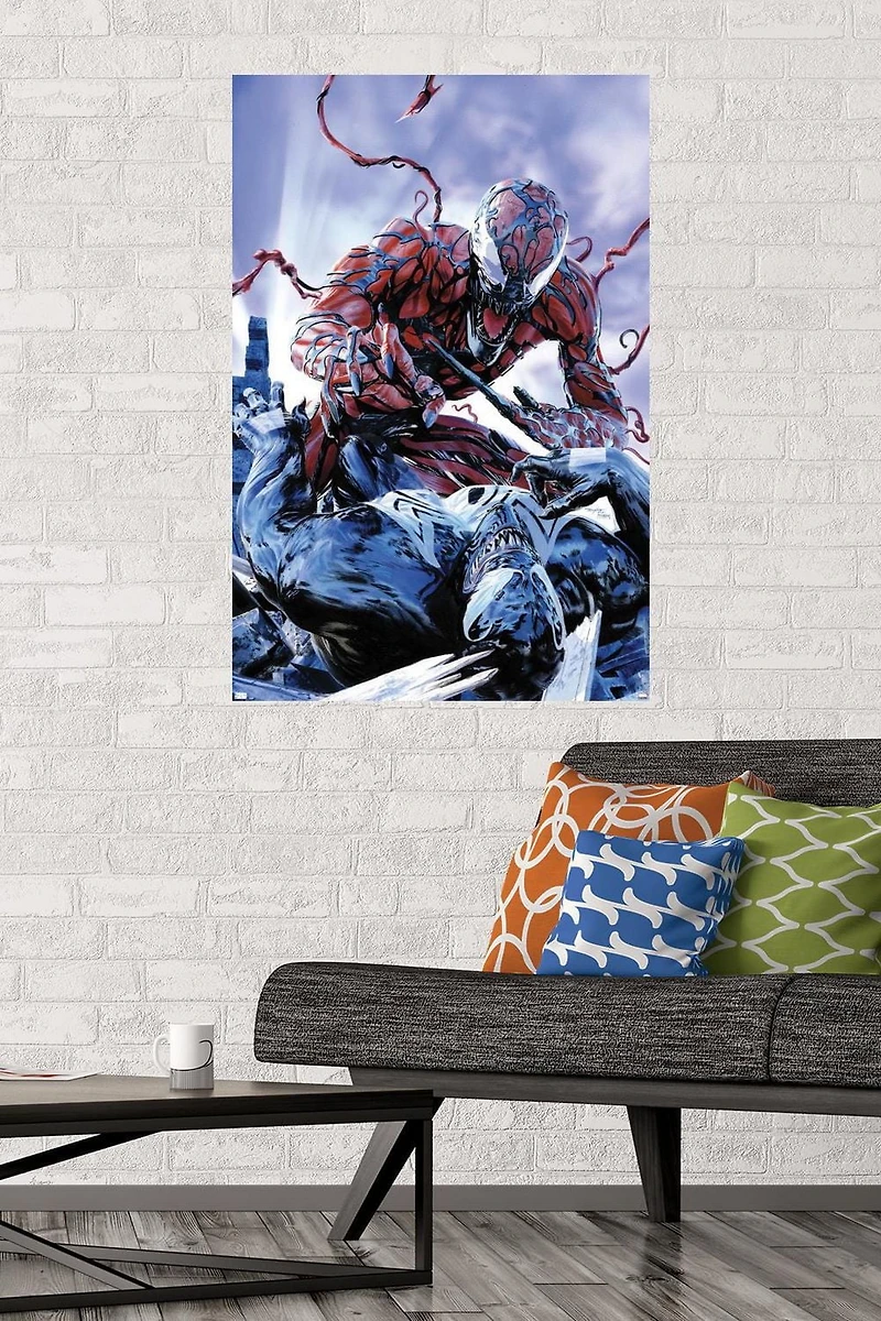 Marvel Comics - Carnage - Battle with Venom Wall Poster, 14.725" x 22.375"