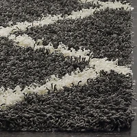 Safavieh Dallas Logan Geometric Shag Area Rug
