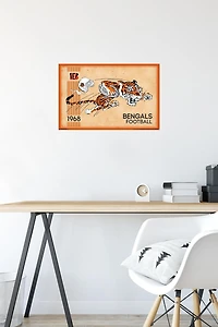 NFL Cincinnati Bengals - Retro Logo 14 Wall Poster, 22.375" x 34"