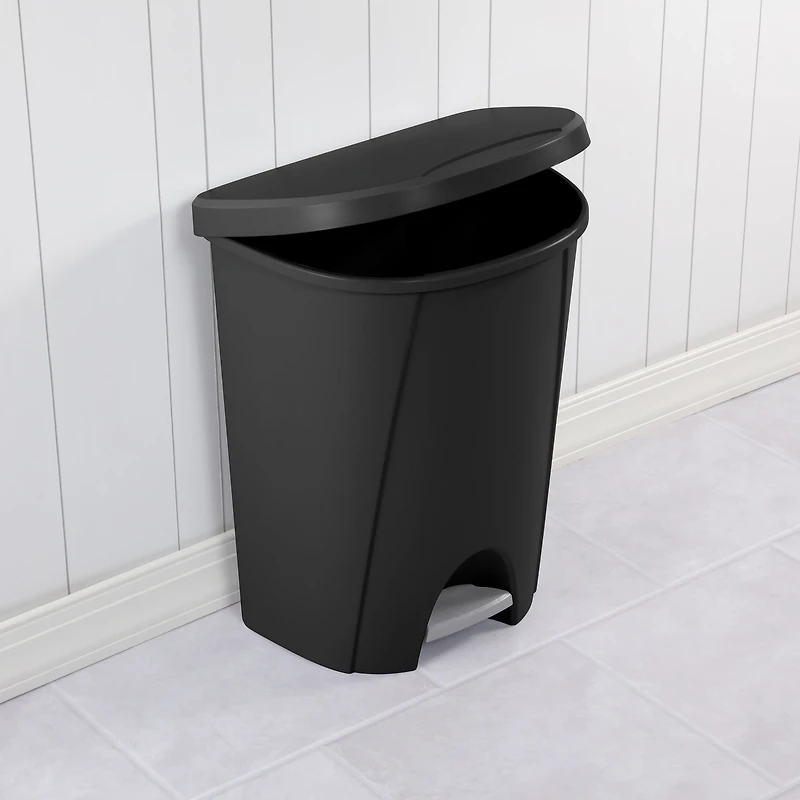 Sterilite 25 Liter Black Step Can, 25 Liter