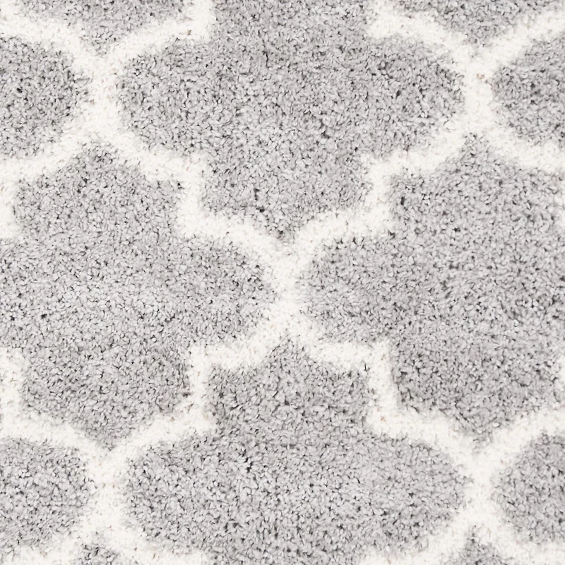 Safavieh Fontana Hilda Geometric Plush Shag Area Rug