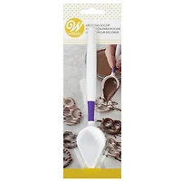 Wilton Drizzling Scoop for Candy Melts Candy