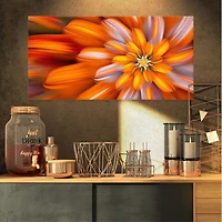 Designart Fleur fractale orange massive Art mural sur toile