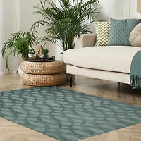 Avenue B Sophelia Teal 5' x 7' area rug