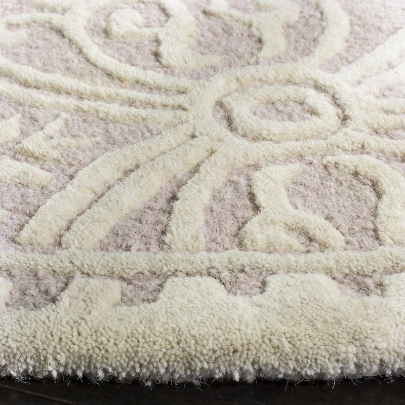 SAFAVIEH Cambridge Leslie Geometric Area Rug