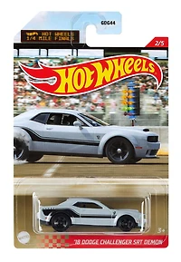 Hot Wheels 18 Dodge Challenger SRT Demon Vehicle