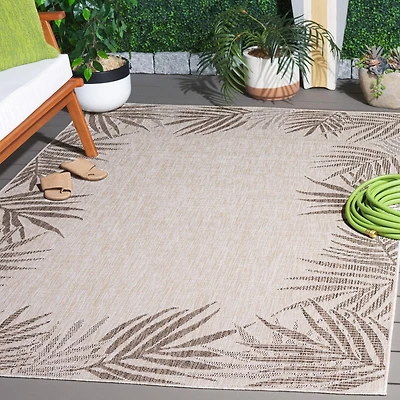 SAFAVIEH Beach House Cherlyn Botanical Indoor/Outdoor Area Rug