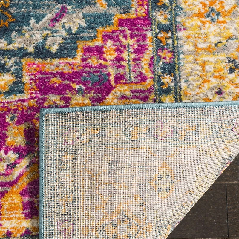 SAFAVIEH Madison Nikeisha Floral Area Rug