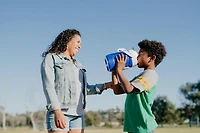 Igloo 1/2 gallon Laguna beverage jug, blue,  1.9 liters