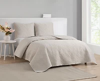 Valerie 3 Piece Reversible Quilt Set