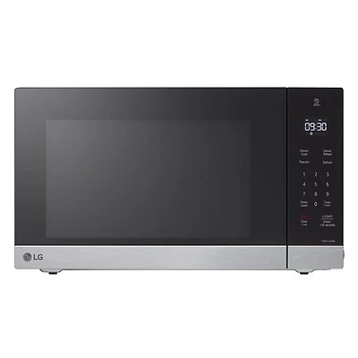 LG Micro-onde de comptoir NeoChefMC de 1,5 pi³ avec technologies Smart Inverter et EasyCleanMD