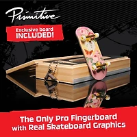 Tech Deck, Primitive Pro Series, Fingerboard avec présentoir, conçu pour les pros ; Mini skateboards authentiques, jouets pour enfants à partir de 6 ans