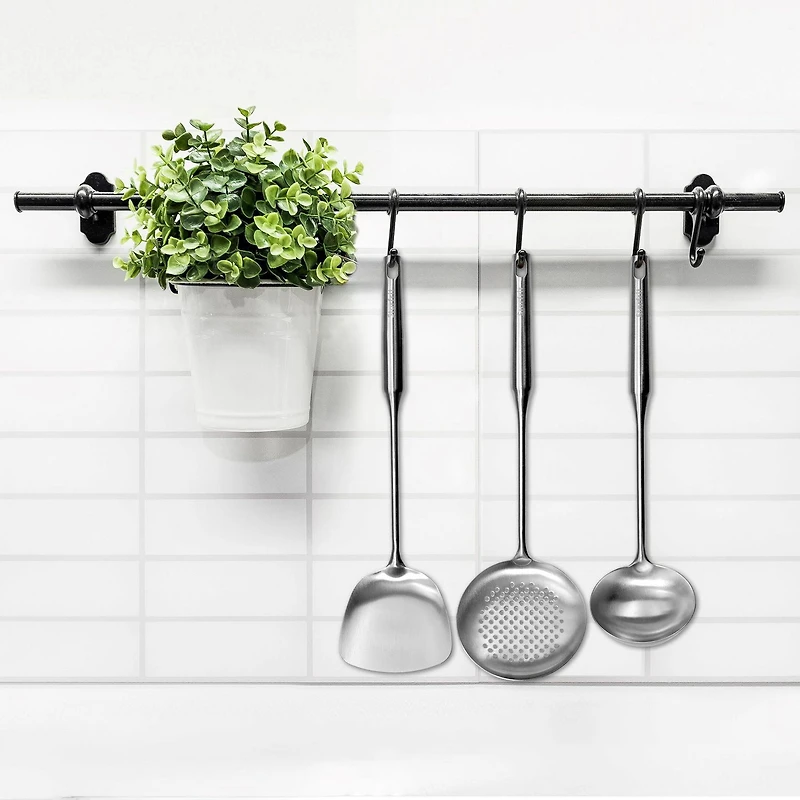 Starfrit Stainless Steel 14.8'' Asian Style Turner - Perfect for Wok Cooking, Stir Fries and Fried Rice